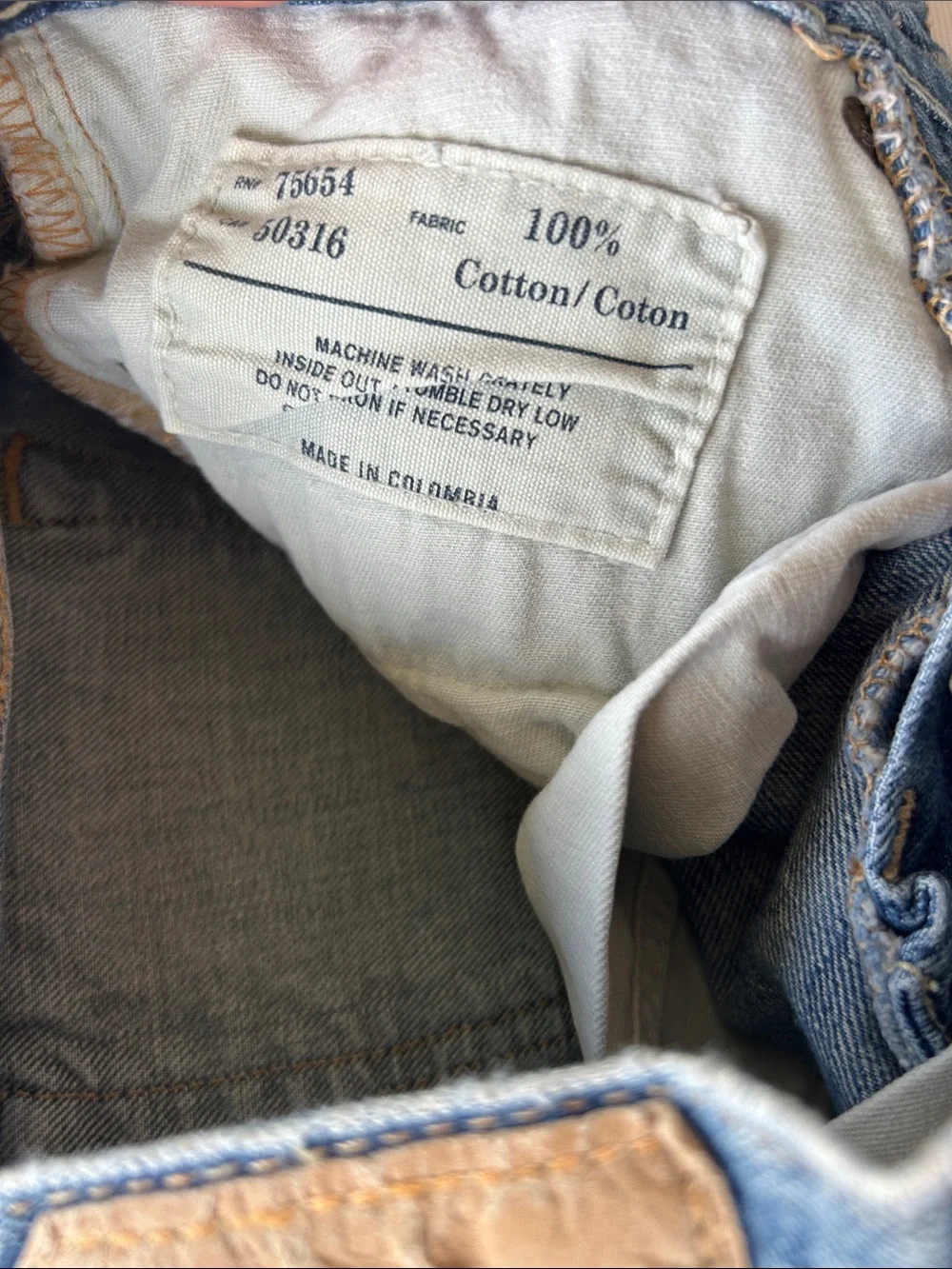 Girls abercrombie kids Distressed Light Blue low rise boot cut Jeans